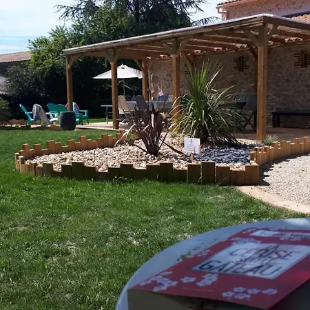 De L'oda Ferienhaus Le Poiré-sur-Vie